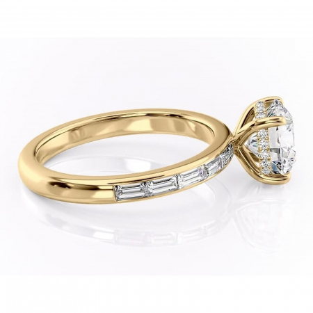 Inel de logodnă Alexandra din aur Galben 14kt cu moissanite tăietură rotundă – Montură cu canal rafinată pentru profil înalt | Personalizează și configurează gratuit online [1]