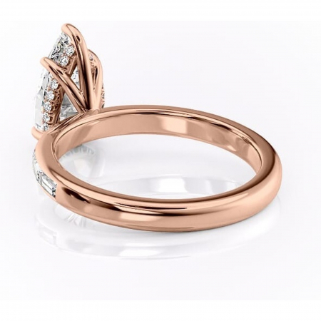 Inel de logodnă Alexandra din aur Rose 18kt cu moissanite tăietură pară – Montură cu canal rafinată pentru profil înalt | Personalizează și configurează gratuit online [3]