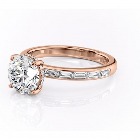 Inel de logodnă Alexandra din aur Rose 14kt cu moissanite tăietură rotundă – Montură cu canal rafinată pentru profil înalt | Personalizează și configurează gratuit online [6]