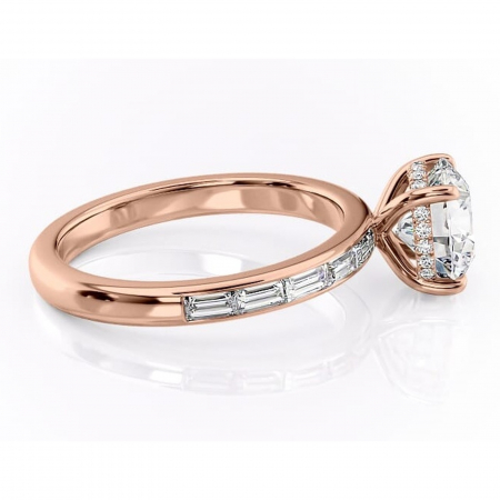 Inel de logodnă Alexandra din aur Rose 14kt cu moissanite tăietură rotundă – Montură cu canal rafinată pentru profil înalt | Personalizează și configurează gratuit online [1]