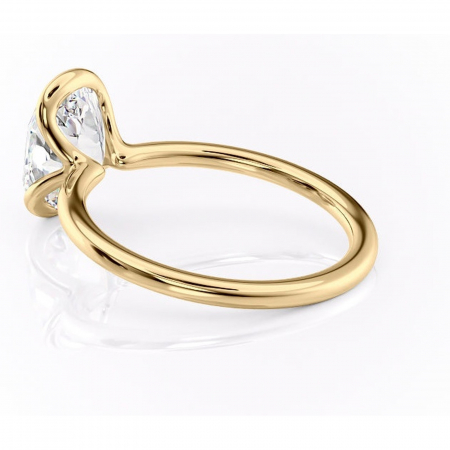 Inel de logodnă Alouette din aur Galben 18kt cu moissanite tăietură ovală – Solitar rafinată pentru profil mediu | Personalizează și configurează gratuit online [4]