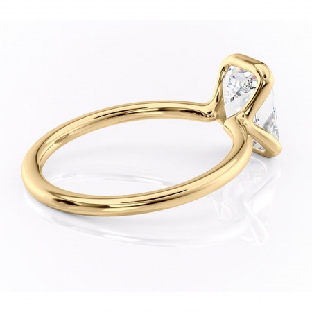 Inel de logodnă Alouette din aur Galben 18kt cu moissanite tăietură smarald – Solitar rafinată pentru profil mediu | Personalizează și configurează gratuit online [2]