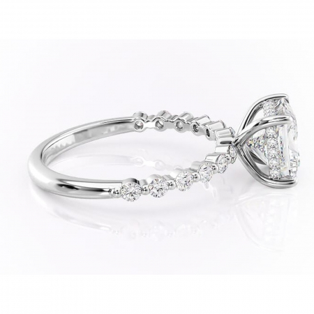 Inel de logodnă Amara din aur Alb 18kt cu moissanite tăietură princess – Pietre laterale rafinată pentru profil înalt | Personalizează și configurează gratuit online [1]