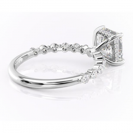 Inel de logodnă Amara din aur Alb 18kt cu moissanite tăietură princess – Pietre laterale rafinată pentru profil înalt | Personalizează și configurează gratuit online [2]