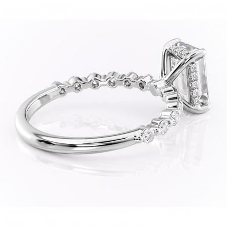 Inel de logodnă Amara din aur Alb 14kt cu moissanite tăietură smarald – Pietre laterale rafinată pentru profil înalt | Personalizează și configurează gratuit online [2]