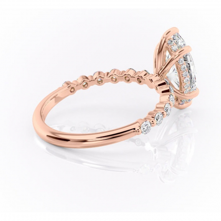 Inel de logodnă Amara din aur Rose 14kt cu moissanite tăietură marquise – Pietre laterale rafinată pentru profil înalt | Personalizează și configurează gratuit online [2]