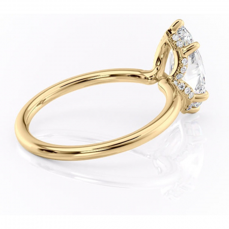 Inel de logodnă Amethyst din aur Galben 14kt cu moissanite tăietură marquise – Solitar rafinată pentru profil înalt | Personalizează și configurează gratuit online [2]