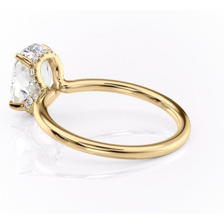 Inel de logodnă Amethyst din aur Galben 18kt cu moissanite tăietură ovală – Solitar rafinată pentru profil înalt | Personalizează și configurează gratuit online [4]