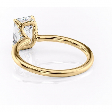 Inel de logodnă Amethyst din aur Galben 14kt cu moissanite tăietură smarald – Solitar rafinată pentru profil înalt | Personalizează și configurează gratuit online [3]