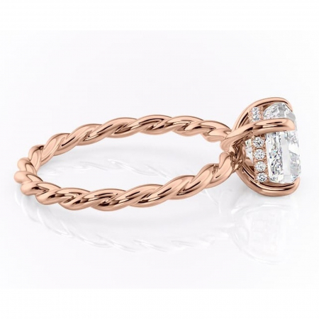 Inel de logodnă Anastasia din aur Rose 14kt cu moissanite tăietură pernă – Solitar rafinată pentru profil înalt | Personalizează și configurează gratuit online [1]