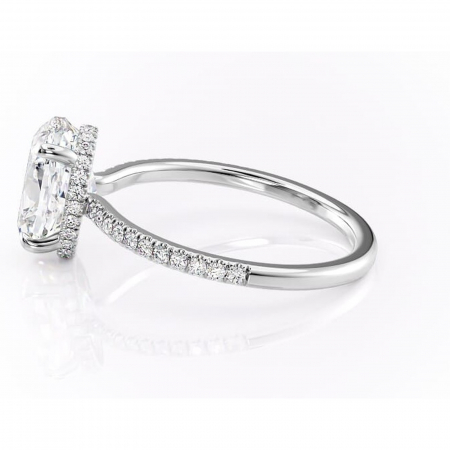 Inel de logodnă Arabella din aur Alb 14kt cu moissanite tăietură ovală – Montură pavé rafinată pentru profil jos | Personalizează și configurează gratuit online [5]