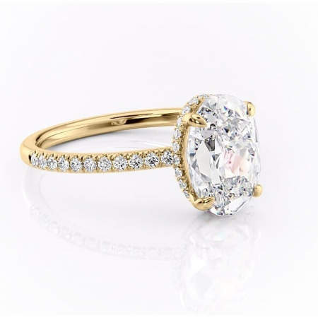 Aur galben - Inel de logodnă Arabella din aur Galben 18kt cu moissanite tăietură ovală – Montură pavé rafinată pentru profil jos | Personalizează și configurează gratuit online