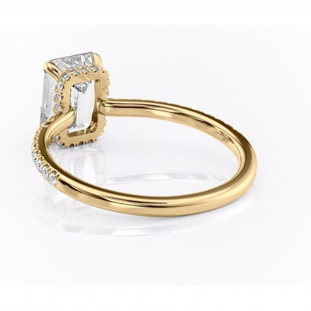 Inel de logodnă Arabella din aur Galben 14kt cu moissanite tăietură smarald – Montură pavé rafinată pentru profil jos | Personalizează și configurează gratuit online [3]