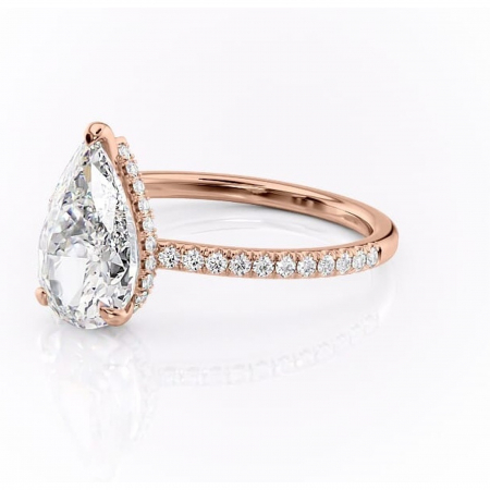 Inel de logodnă Arabella din aur Rose 18kt cu moissanite tăietură pară – Montură pavé rafinată pentru profil jos | Personalizează și configurează gratuit online [6]