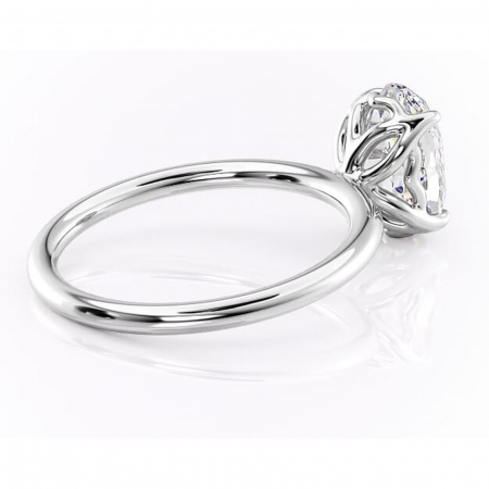 Inel de logodnă Arabeth din aur Alb 14kt cu moissanite tăietură ovală – Solitar rafinată pentru profil înalt | Personalizează și configurează gratuit online [2]