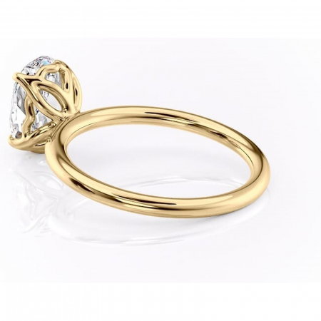 Inel de logodnă Arabeth din aur Galben 18kt cu moissanite tăietură ovală – Solitar rafinată pentru profil înalt | Personalizează și configurează gratuit online [4]