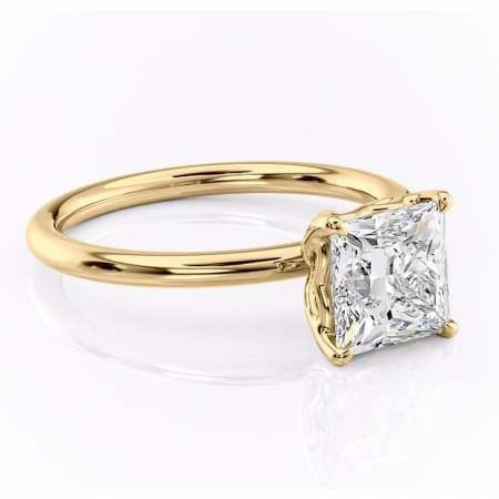 Aur galben - Inel de logodnă Arabeth din aur Galben 18kt cu moissanite tăietură princess – Solitar rafinată pentru profil înalt | Personalizează și configurează gratuit online