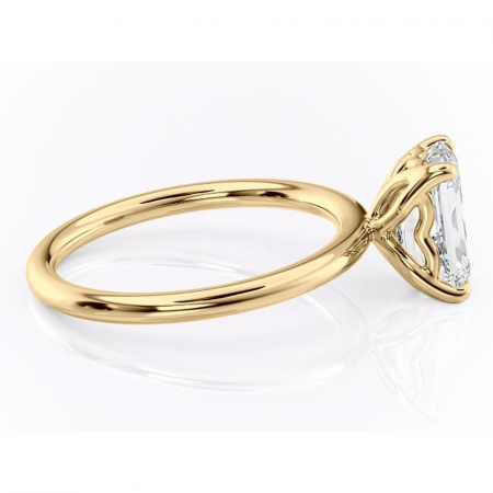 Inel de logodnă Arabeth din aur Galben 14kt cu moissanite tăietură smarald – Solitar rafinată pentru profil înalt | Personalizează și configurează gratuit online [1]