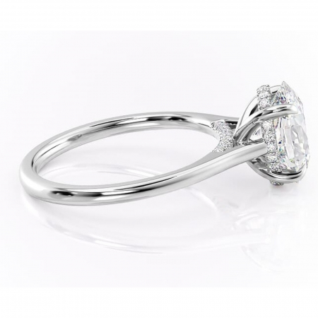 Inel de logodnă Aria din aur Alb 14kt cu moissanite tăietură ovală – Solitar rafinată pentru profil înalt | Personalizează și configurează gratuit online [1]