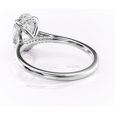 Inel de logodnă Aria din aur Alb 14kt cu moissanite tăietură ovală – Solitar rafinată pentru profil înalt | Personalizează și configurează gratuit online [3]