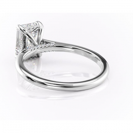 Inel de logodnă Aria din aur Alb 14kt cu moissanite tăietură smarald – Solitar rafinată pentru profil înalt | Personalizează și configurează gratuit online [3]