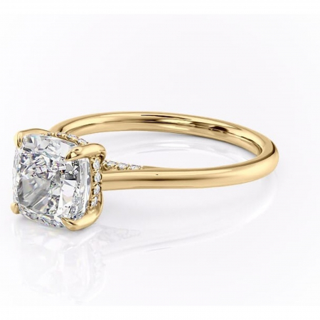 Inel de logodnă Aria din aur Galben 14kt cu moissanite tăietură pernă – Solitar rafinată pentru profil înalt | Personalizează și configurează gratuit online [6]