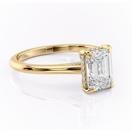 Aur galben - Inel de logodnă Aria din aur Galben 18kt cu moissanite tăietură smarald – Solitar rafinată pentru profil înalt | Personalizează și configurează gratuit online