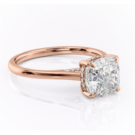 Pernă - Inel de logodnă Aria din aur Rose 18kt cu moissanite tăietură pernă – Solitar rafinată pentru profil înalt | Personalizează și configurează gratuit online