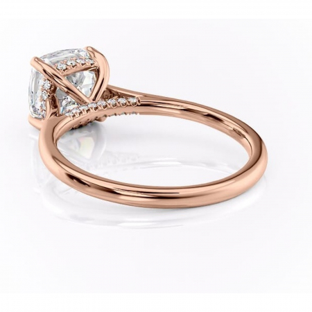 Inel de logodnă Aria din aur Rose 18kt cu moissanite tăietură pernă – Solitar rafinată pentru profil înalt | Personalizează și configurează gratuit online [3]