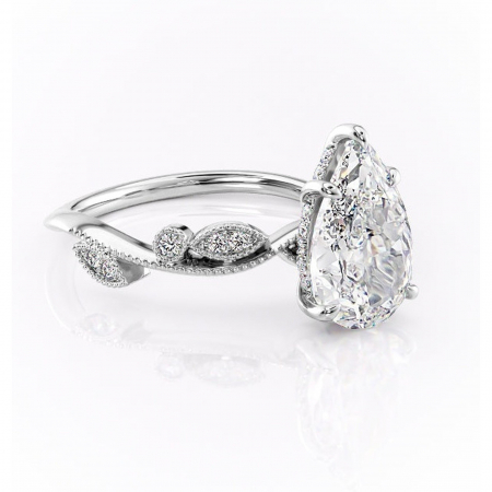 Pară - Inel de logodnă Aurelia din aur Alb 14kt cu moissanite tăietură pară – Pietre laterale rafinată pentru profil înalt | Personalizează și configurează gratuit online