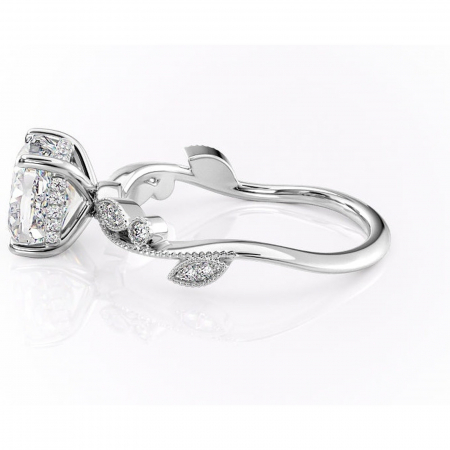 Inel de logodnă Aurelia din aur Alb 14kt cu moissanite tăietură pernă – Pietre laterale rafinată pentru profil înalt | Personalizează și configurează gratuit online [5]