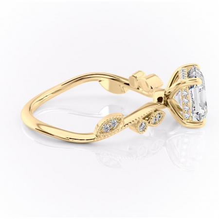 Inel de logodnă Aurelia din aur Galben 18kt cu moissanite tăietură asscher – Pietre laterale rafinată pentru profil înalt | Personalizează și configurează gratuit online [1]