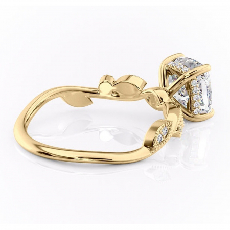 Inel de logodnă Aurelia din aur Galben 14kt cu moissanite tăietură pernă – Pietre laterale rafinată pentru profil înalt | Personalizează și configurează gratuit online [2]