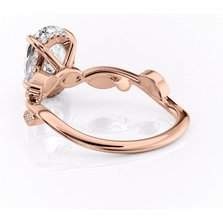Inel de logodnă Aurelia din aur Rose 14kt cu moissanite tăietură ovală – Pietre laterale rafinată pentru profil înalt | Personalizează și configurează gratuit online [3]