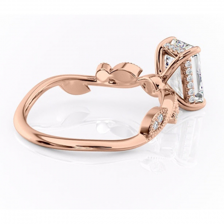 Inel de logodnă Aurelia din aur Rose 14kt cu moissanite tăietură smarald – Pietre laterale rafinată pentru profil înalt | Personalizează și configurează gratuit online [2]