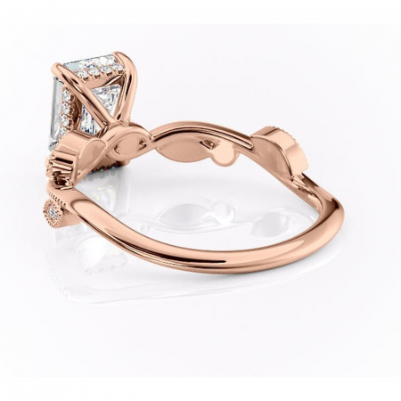 Inel de logodnă Aurelia din aur Rose 14kt cu moissanite tăietură smarald – Pietre laterale rafinată pentru profil înalt | Personalizează și configurează gratuit online [3]