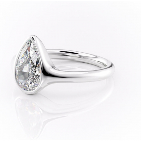 Inel de logodnă Avenelle din aur Alb 14kt cu moissanite tăietură pară – Montură închisă rafinată pentru solitar | Personalizează și configurează gratuit online [6]