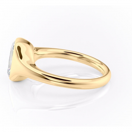 Inel de logodnă Avenelle din aur Galben 14kt cu moissanite tăietură smarald – Montură închisă rafinată pentru solitar | Personalizează și configurează gratuit online [5]