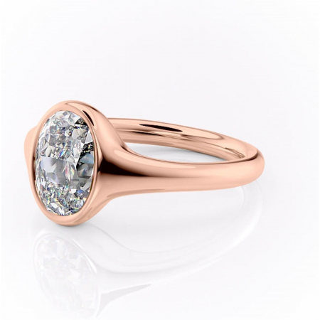 Inel de logodnă Avenelle din aur Rose 14kt cu moissanite tăietură ovală – Montură închisă rafinată pentru solitar | Personalizează și configurează gratuit online [6]