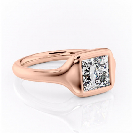 Solitaire - Inel de logodnă Avenelle din aur Rose 18kt cu moissanite tăietură princess – Montură închisă rafinată pentru solitar | Personalizează și configurează gratuit online
