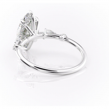 Inel de logodnă Azalea din aur Alb 14kt cu moissanite tăietură marquise – Montură cu trei pietre rafinată pentru profil mediu | Personalizează și configurează gratuit online [3]