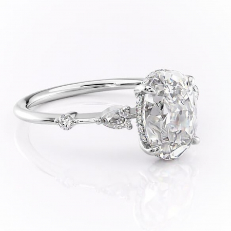 Ovală - Inel de logodnă Azalea din aur Alb 14kt cu moissanite tăietură ovală – Montură cu trei pietre rafinată pentru profil mediu | Personalizează și configurează gratuit online