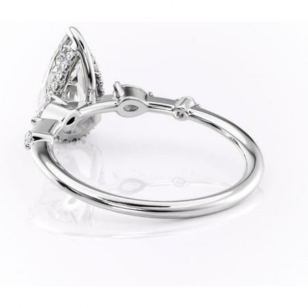 Inel de logodnă Azalea din aur Alb 14kt cu moissanite tăietură pară – Montură cu trei pietre rafinată pentru profil mediu | Personalizează și configurează gratuit online [3]