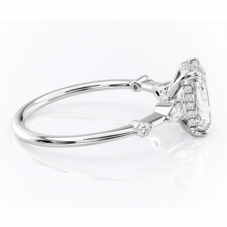 Inel de logodnă Azalea din aur Alb 18kt cu moissanite tăietură radiantă – Montură cu trei pietre rafinată pentru profil mediu | Personalizează și configurează gratuit online [1]
