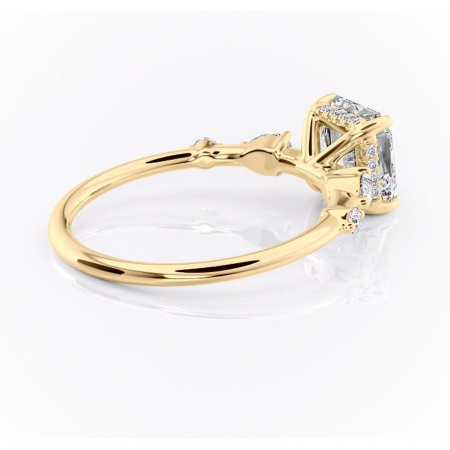 Inel de logodnă Azalea din aur Galben 18kt cu moissanite tăietură asscher – Montură cu trei pietre rafinată pentru profil mediu | Personalizează și configurează gratuit online [2]