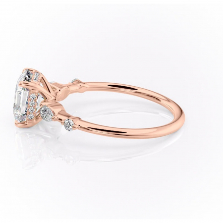 Inel de logodnă Azalea din aur Rose 14kt cu moissanite tăietură asscher – Montură cu trei pietre rafinată pentru profil mediu | Personalizează și configurează gratuit online [5]