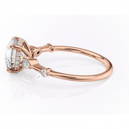 Inel de logodnă Azalea din aur Rose 14kt cu moissanite tăietură rotundă – Montură cu trei pietre rafinată pentru profil mediu | Personalizează și configurează gratuit online [5]
