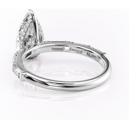 Inel de logodnă Beatrice din aur Alb 14kt cu moissanite tăietură pară – Montură cu canal rafinată pentru profil înalt | Personalizează și configurează gratuit online [3]