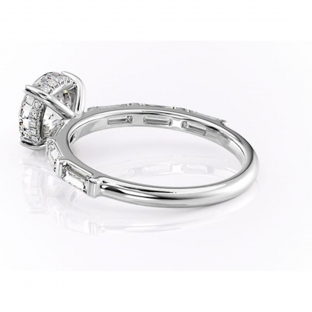 Inel de logodnă Beatrice din aur Alb 14kt cu moissanite tăietură rotundă – Montură cu canal rafinată pentru profil înalt | Personalizează și configurează gratuit online [4]