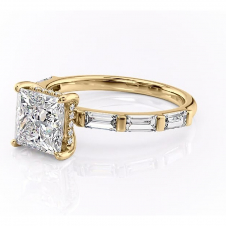 Inel de logodnă Beatrice din aur Galben 14kt cu moissanite tăietură princess – Montură cu canal rafinată pentru profil înalt | Personalizează și configurează gratuit online [6]